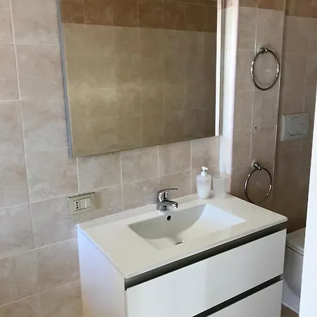 Attico Centralissimo E Vicino Al Mare Apartment