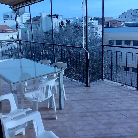 Attico Centralissimo E Vicino Al Mare Apartment